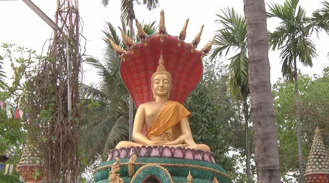 Statue in Vientiane, Laos Stock Footage 53870631