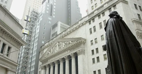 Statue watching Over Traditional New York Museum In The Heart Of New York City Stock Footage 112597833