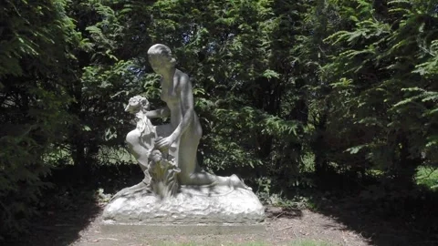 StatueHD05 Stock Footage 168364686