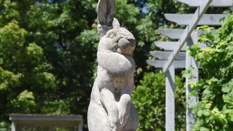 StatueHD09 Stock Footage 168364692