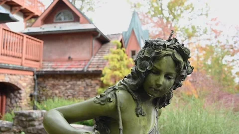 StatueHD10 Stock Footage 168364694