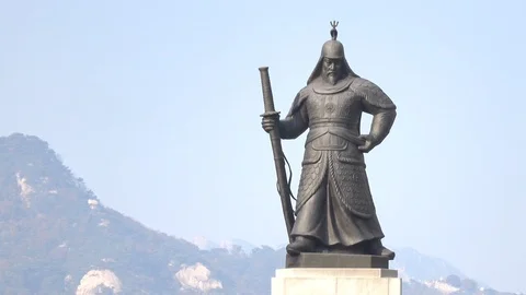 Statues of Admiral Yi Sun-sin at Gwanghwamun Plaza in Seoul City, South Korea Stock Footage 106326010