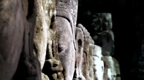 Statues at Angkor Wat.mp4 Stock-Footage 1047913