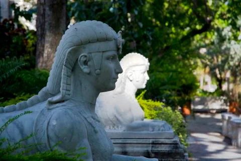 Statues in Contrast 写真素材