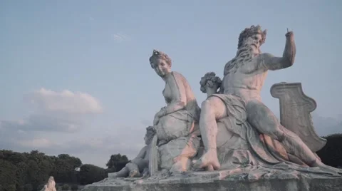 Statues, Le Louvre Stock Footage 55342894