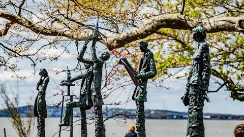 Statues Stock Photos