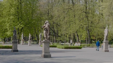 Statues in Saski Park, Warsaw Stock Footage 106669375