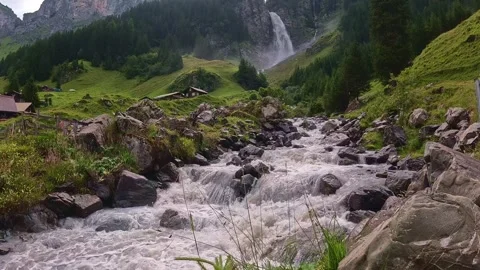 Staubifall horizontal Stock Footage 289207283