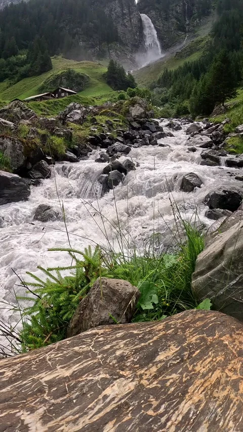 Staubifall real time Stock Footage 289203830