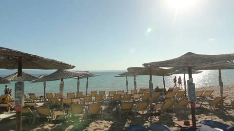 Steadicam beach shot Stock Footage 33665443