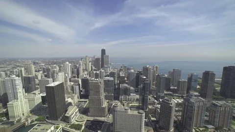 Steadycam shot of Chicago Video stock 82445296