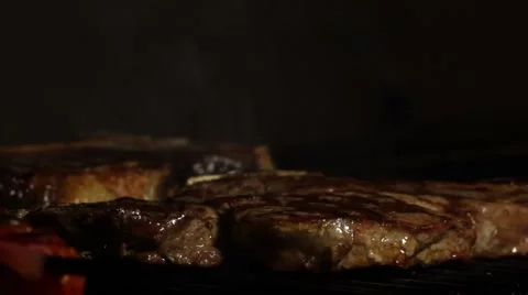 Steak on Barbecue grill Vídeo Stock 55844120