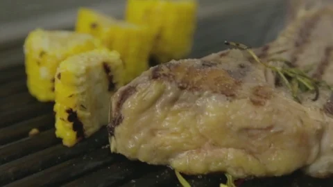 Steak grilled with corn Video stock 83294123