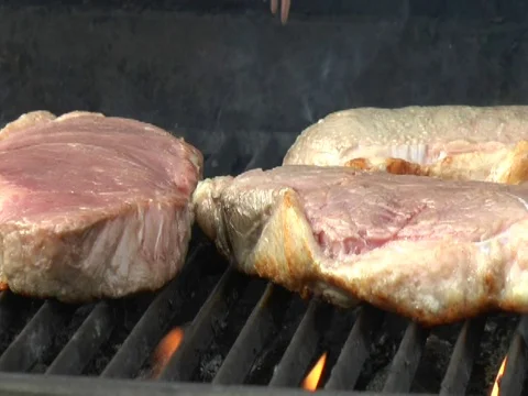 Steaks on BBQ 스톡 동영상 81666251