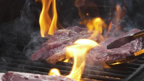 Steaks on fire Stock-Footage 157540352