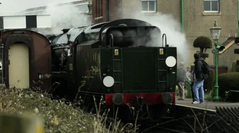 Steam Engine Arriving at Station 스톡 동영상 35954621