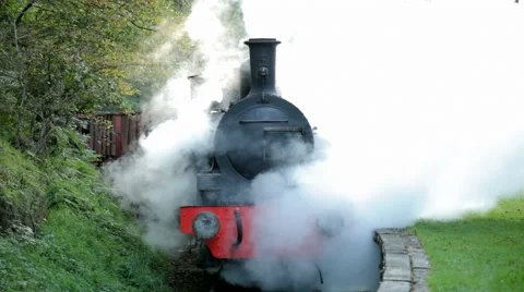 Steam Engine starting up in a cloud of steam Video stock 42660207
