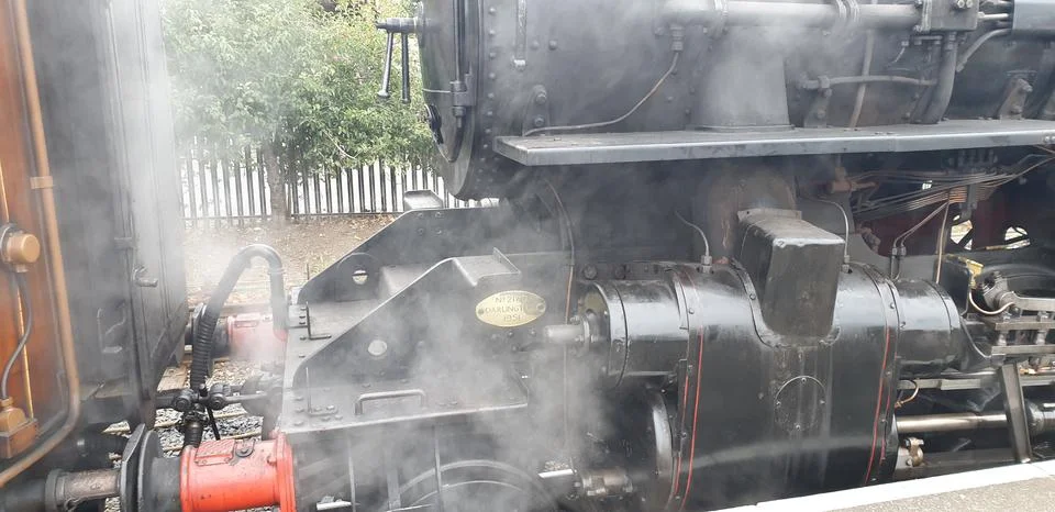 Steam engine train and pullman carraiges, England UK Stock Photos