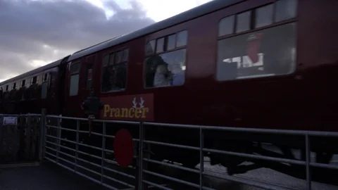 Steam Train close up old style image UK England 4K Vídeos de archivo 122389151