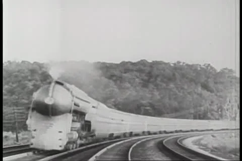 Steam train on the move Vídeos de archivo 11355596