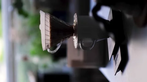 Steaming filter coffee - vertical video 库存影片 139312388