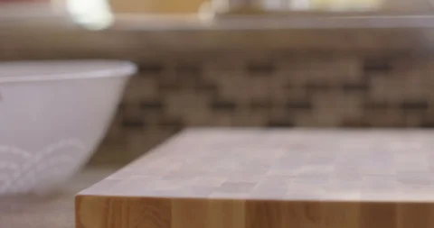 Steaming Potatoes 스톡 동영상 105370782