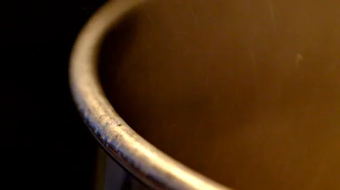 Steamy cooking pot Stock-Footage 39563110