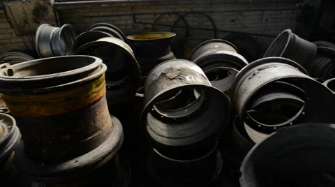 Steel Rims Stockbeeldmateriaal 32149119