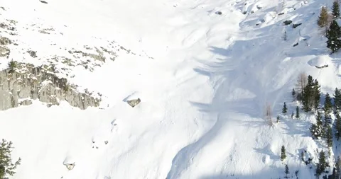 Steep Valley, danger of Avalanches in Winter. Snow covered Landscape 스톡 동영상 150077417