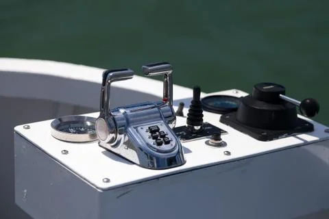 Steer and compass Foto stock