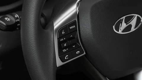 Steering wheel control buttons close up 2018 Hyundai Sonata SE Stock-Footage 159955485