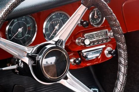 Steering wheel, speedometer, revs, clock dials, radio scale, buttons and knobs Fotos de archivo