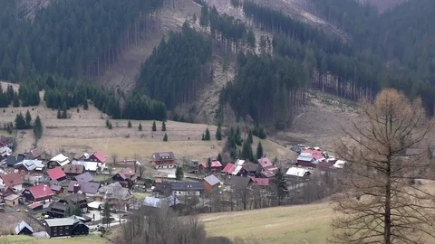 Štefanová in Vratna dolina. Stock-Footage 84651566