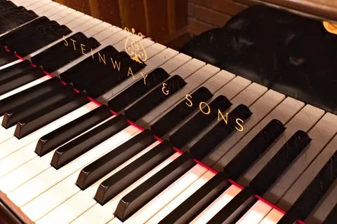 Steinway and Sons Name Reflection Foto stock