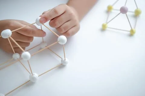 STEM education, Child learning making 3D geometric shapes, Building Structure Stock-Fotos