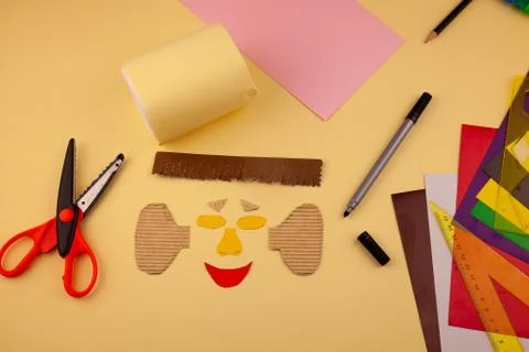 Step 17. Step-by-step instructions on how to make a stand for stationery from Stock Photos