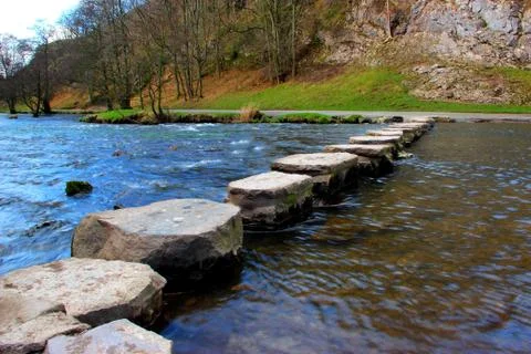 Step Across Stockfoto's