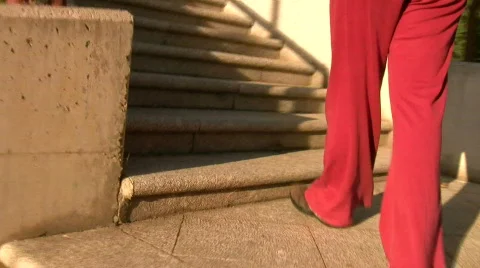 Step by step Stock-Footage 276480