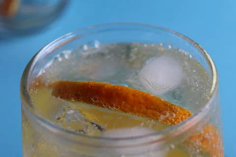 Step-by-step instruction of making lemonade. Step 3. Ready-made fresh lemonad Stock Photos