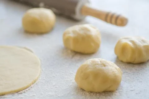 Step-by-step instructions for making bagel cookies for use in recipe Stock Photos