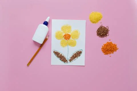 Step by step instructions for making a kids crafts. Step 5 - the craft is ready. Stock Photos