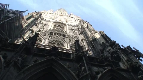 Stephansdom Tower in Vienna Stock Footage 934732