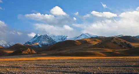 Steppe pastures in the foothill valleys of the Tien Shan in Kyrgyzstan. Foto stock
