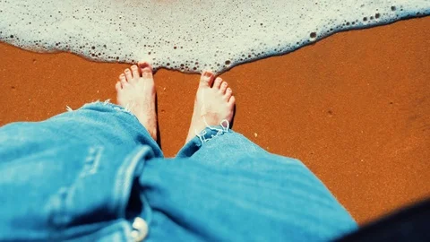 Steps along the shore of the ocean Video stock 86082407