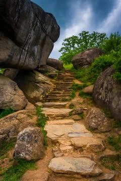 Steps and boulders at devil's den, gettysburg, pennsylvania. 스톡 사진