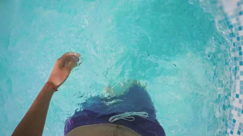 Steps in the clear water Video stock 66516721