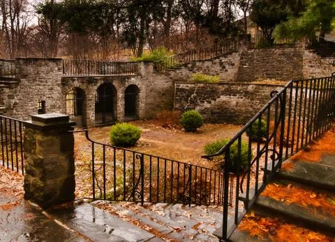Steps to sunken garden Stock Photos