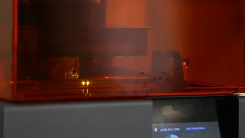 A stereolithography 3d printer in the laboratory Video stock 88942995