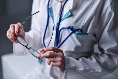 A stethoscope in the hands Foto stock