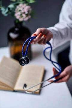 A stethoscope in the hands Foto stock